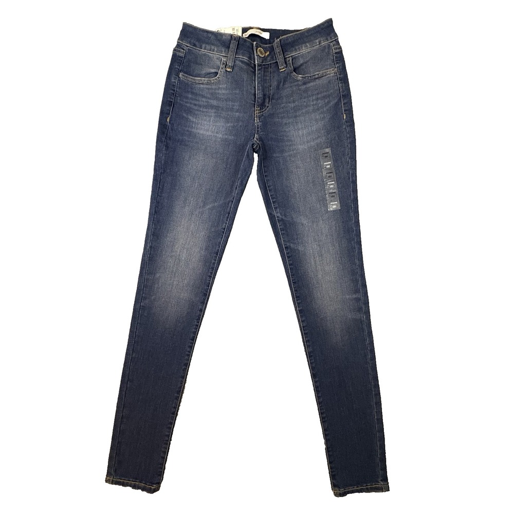 SO Women's 1 (26.5x28.75) Blue NWT Stretch Skinny Jegging Low Rise Jeans